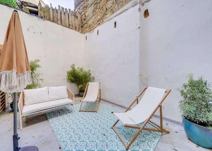 Beautiful Apartment In Chartrons With Terrace