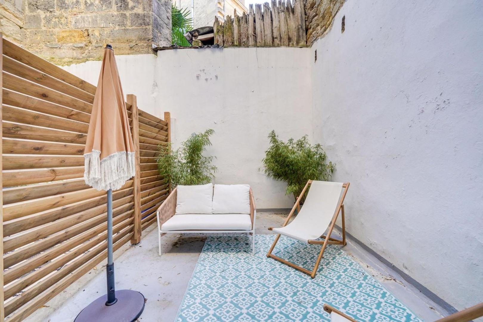 Apartment Beautiful In Chartrons With Terrace